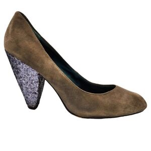 Seychelles Size 7 Sparkled 4" Heels Grey Suede Almond Toe